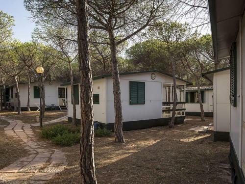 Homely Mobile Home In Sorso With Shared Pool