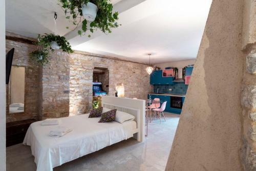 Cornelia Cavern Cosy Studio Apartment In Spello