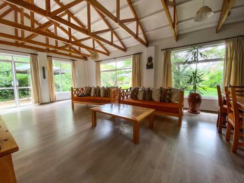 Mountain Ash House