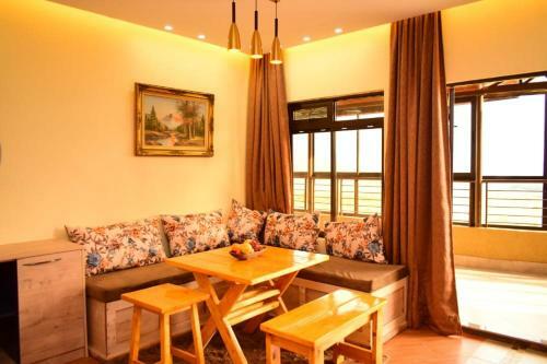 Apartamento 3 Bedrooms, Nakuru National Park View.