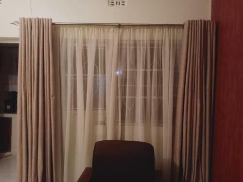 Hostal Lorine's Guest House