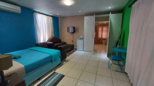 Hostal Shalongo Guest House