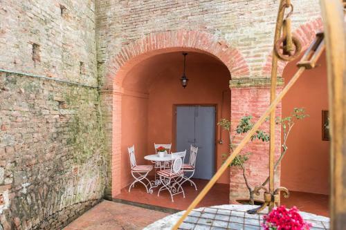 Hostal Piazza Paradiso Accommodation