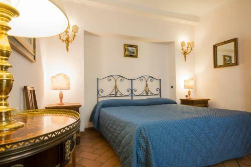 Hostal Piazza Paradiso Accommodation