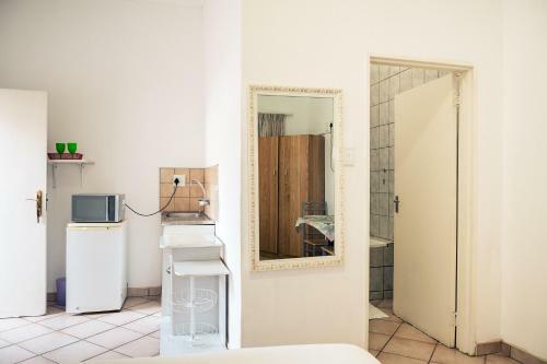 Hostal Rosahoff Guesthouse