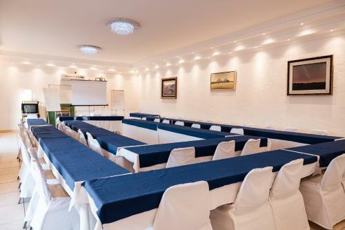 Hostal Rosahoff Guesthouse