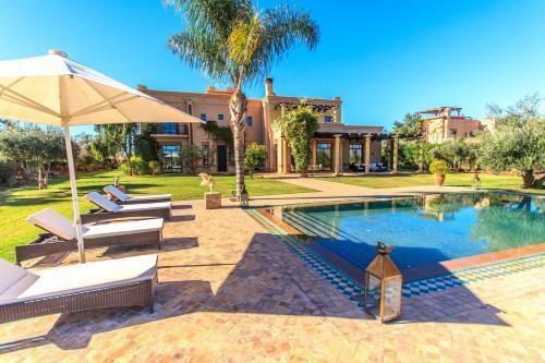 Villa 69 Samanah Golf Country Club
