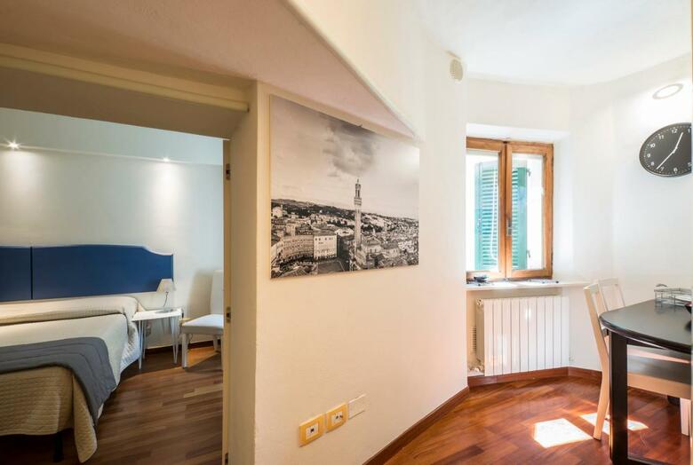 Hostal B&B Quattro Cantoni