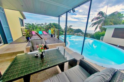 Suite Cr�ole Piment Zoizeau Pour 4 Pers Avec Piscine Priv�e