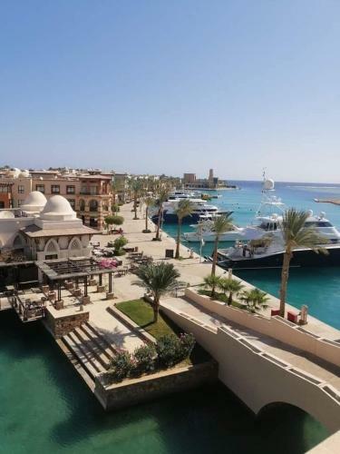 Apartamento Luxury Oriental Home By Marina Residence