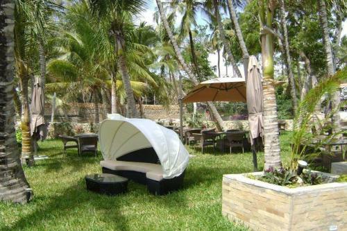 Apartamento Cowrie Beach Haven Studio