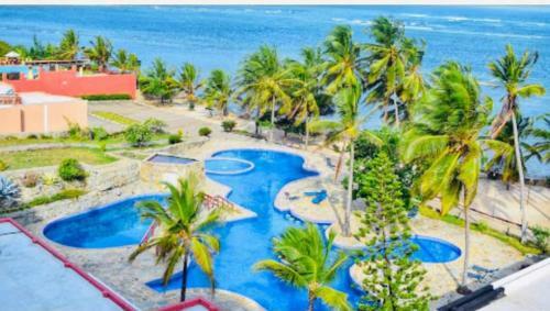 Stayplus Shanzu Beachfront Apartment