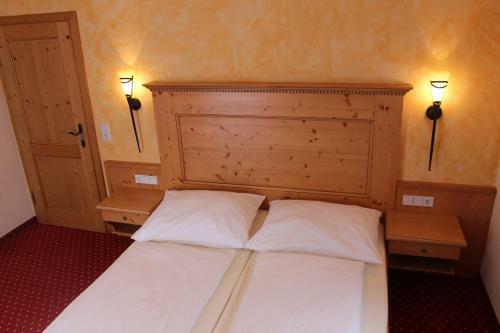 Hostal Apparthaus Taxegger