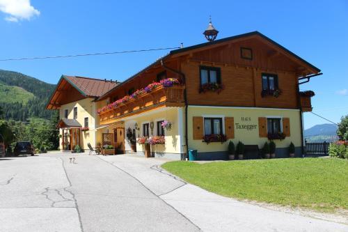 Hostal Apparthaus Taxegger