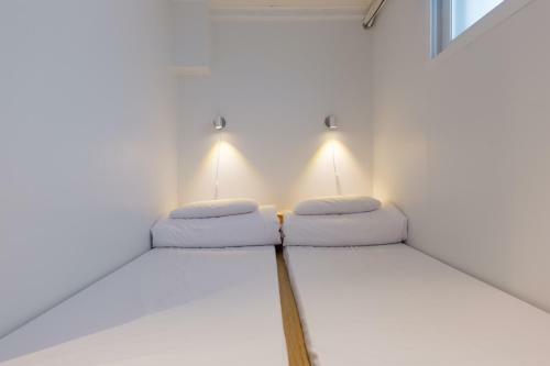 Hi 5 Hostel