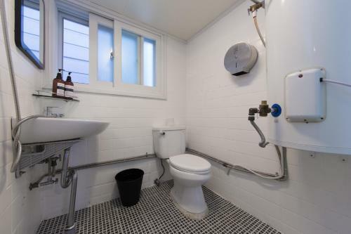 Hi 5 Hostel