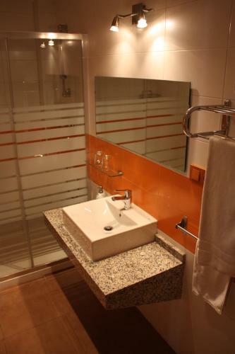 Bed & Breakfast Hostal La Ribera Del J�car