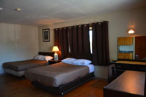 El Rancho Motel