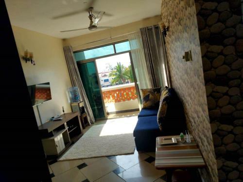 One Bedroom Beach Apartment/pool/free Wi-fi