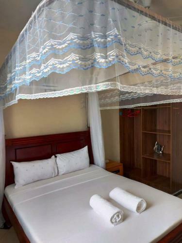 One Bedroom Beach Apartment/pool/free Wi-fi