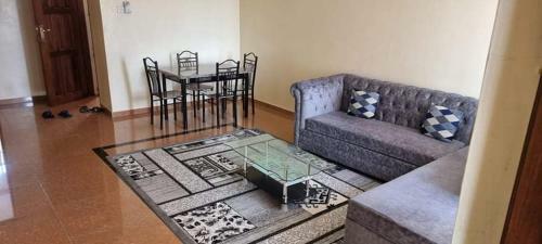 Show Ground Apartments