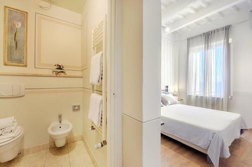 Hotel I Merli Di Ada