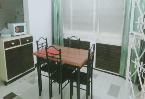 Mukabi Beach Apartments