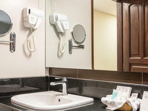 Hostal Room In Bb - Prideinn Mombasa City 3