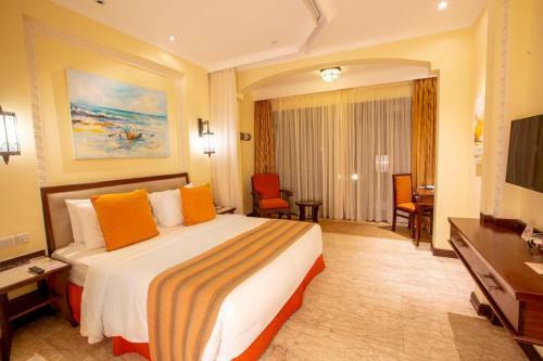 Hostal Room In Bb - Sarova Whitesands Beach Resort Spa 2