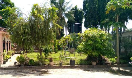Hostal Kittaruni Guesthouse