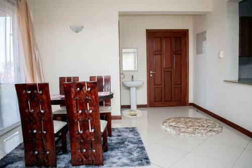 Apa Apartments