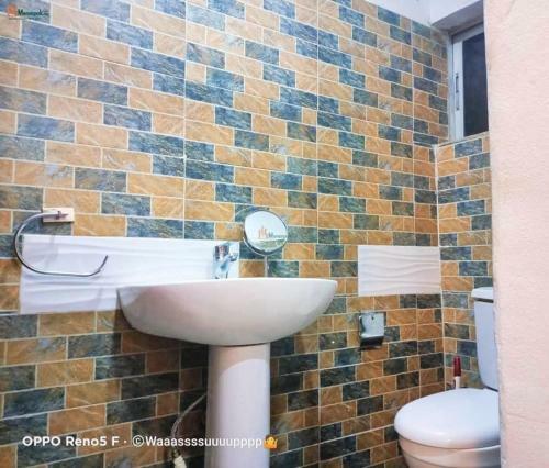 Beautiful 2 Bedroom Apartment