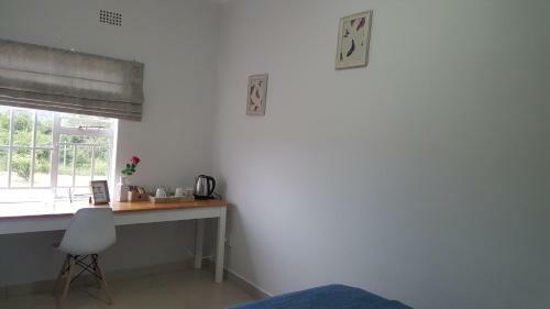Hostal De Nest Guesthouse