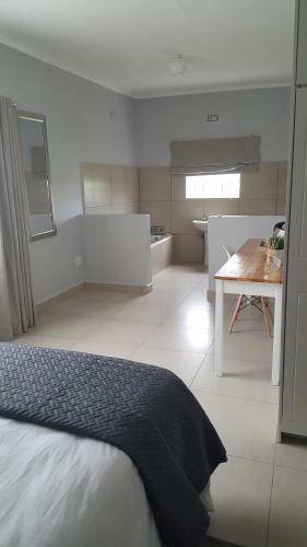 Hostal De Nest Guesthouse