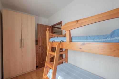 Villa Ida - 2 Bedrooms Apartment With Private Garden