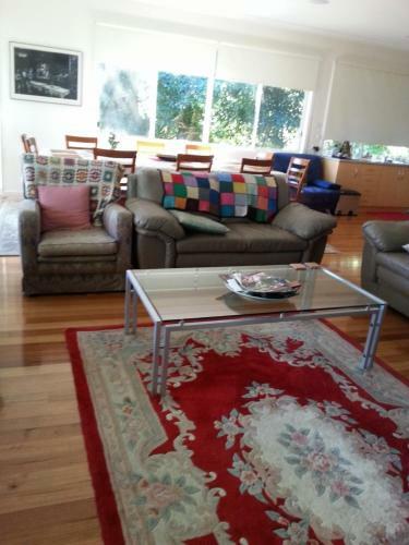 Bed & Breakfast Clarelee Belgrave Accommodation