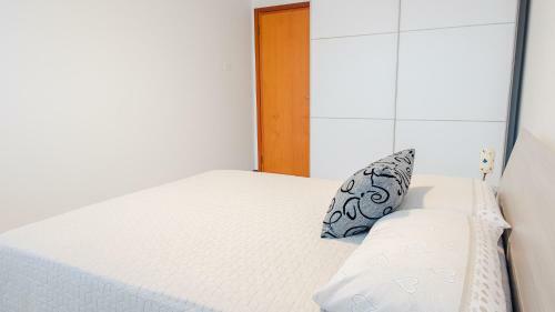 Vista Lago Apartment - Italian Homing