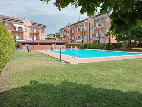 Angelica Apartment - Piano Terra Con Terrazza, Piscina E Garage
