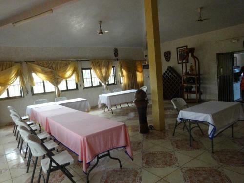 Meka Hotel