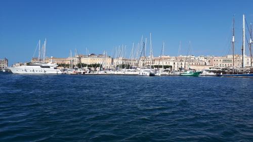 Calarossa Residence