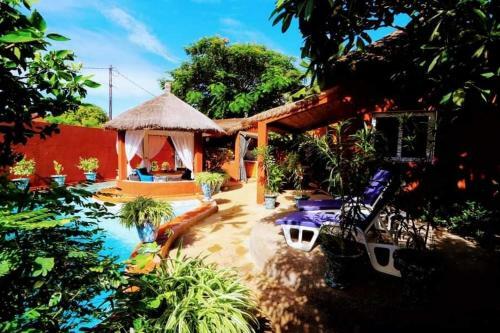 Hostal Chambres D'h�tes Les Cases B�nadou