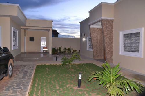 Villa Moderne Spacieuse Avec Piscine Priv�e, 3ch Et 3sdb