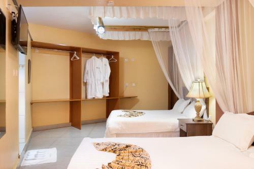 Eton Hotel
