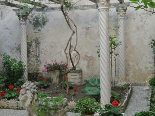 Il Giardino Di Lucia