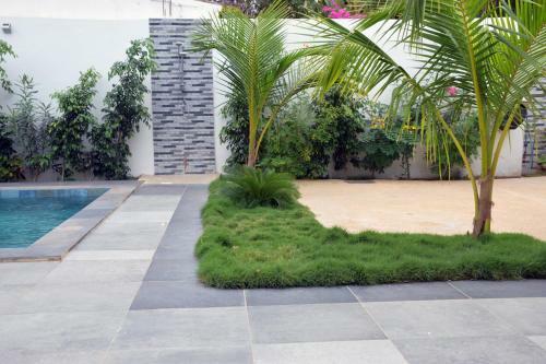 Magnifique Villa Climatis�e Avec Piscine � Warang