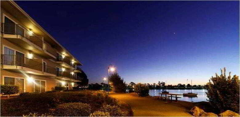 Best Western Plus Bayside Hotel