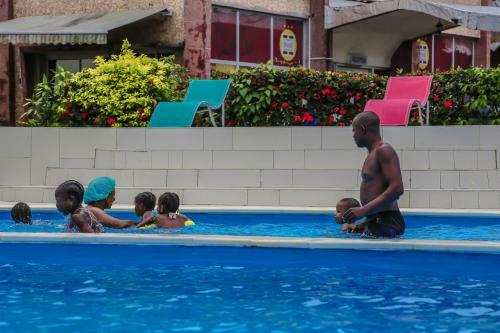 Fini Hotel Bobende