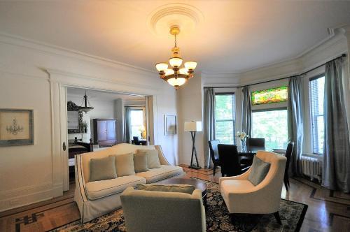 Hotel Bannerman Park Suites