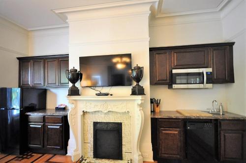 Hotel Bannerman Park Suites
