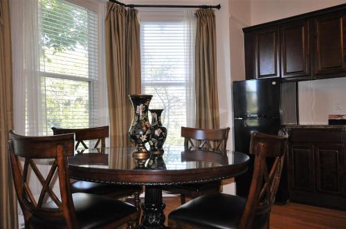 Hotel Bannerman Park Suites